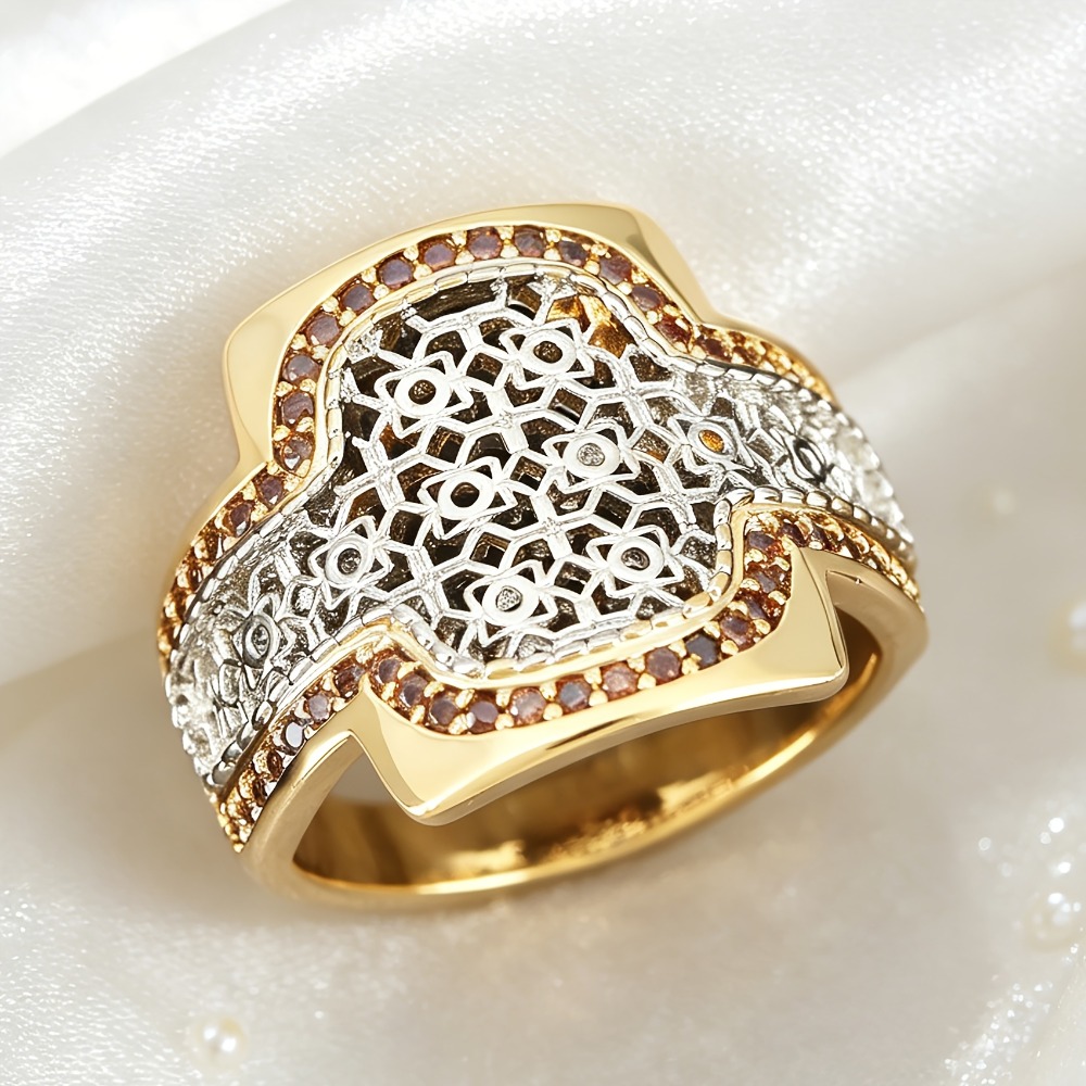 Women's Exquisite Retro Lace Cutout Floral Ring